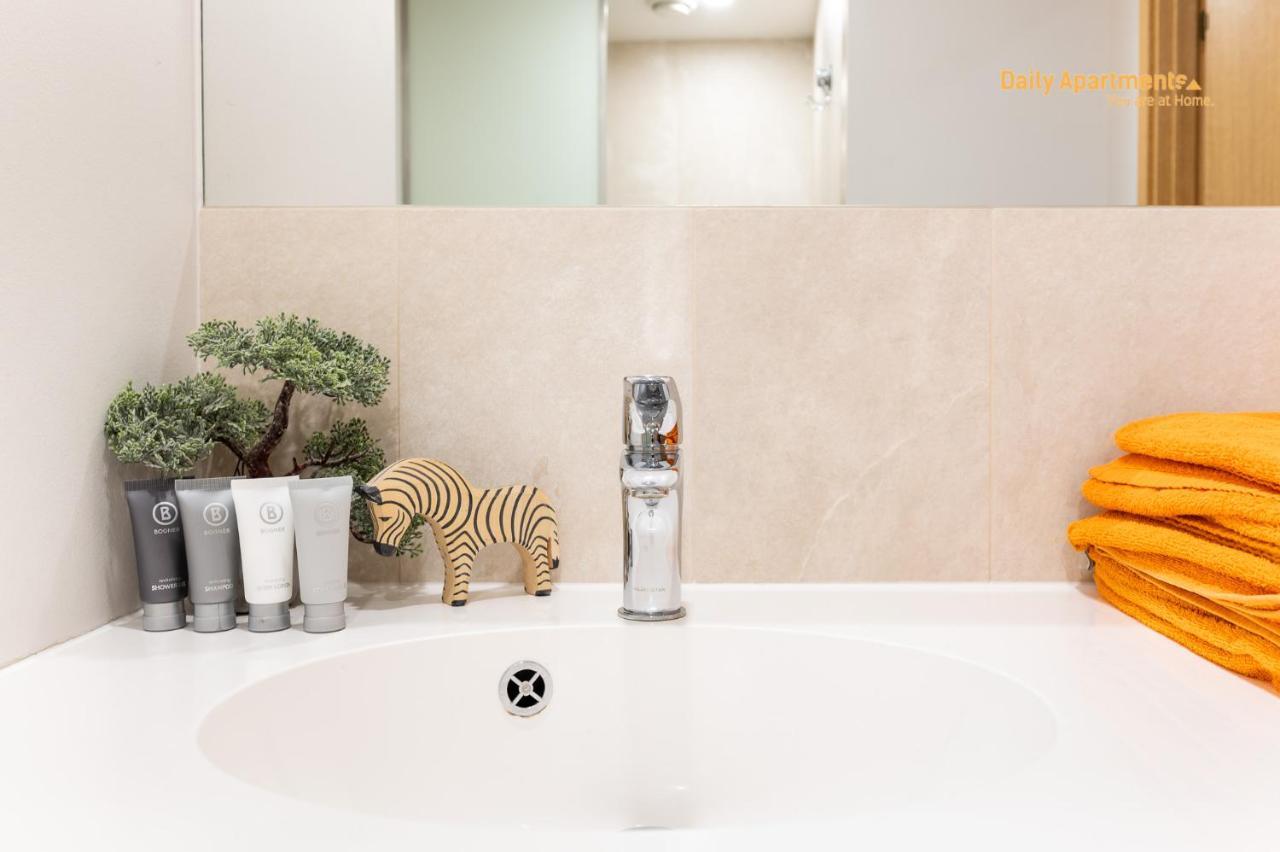 Luxury Suites - Rotermann By Rikas Hotels Talin Exterior foto